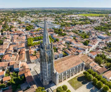 L'église de Marennes