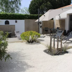 Meublé de Véronique Nowak