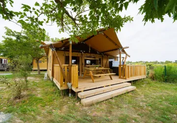 Bubble Lodge