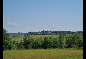 Vue sur la tour de Broue